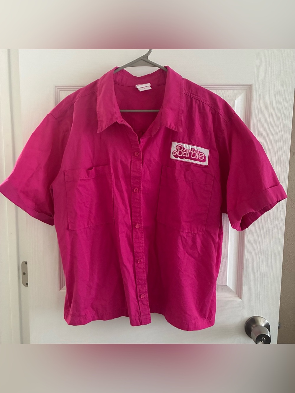 Barbie ‘Work Girls’ Women’s Woven Button-Up from Hot Topic, Size 2X